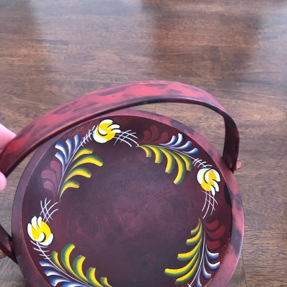 Woodcraftery Hand Painted Wood Bowl with Handle - Picture 5 of 8